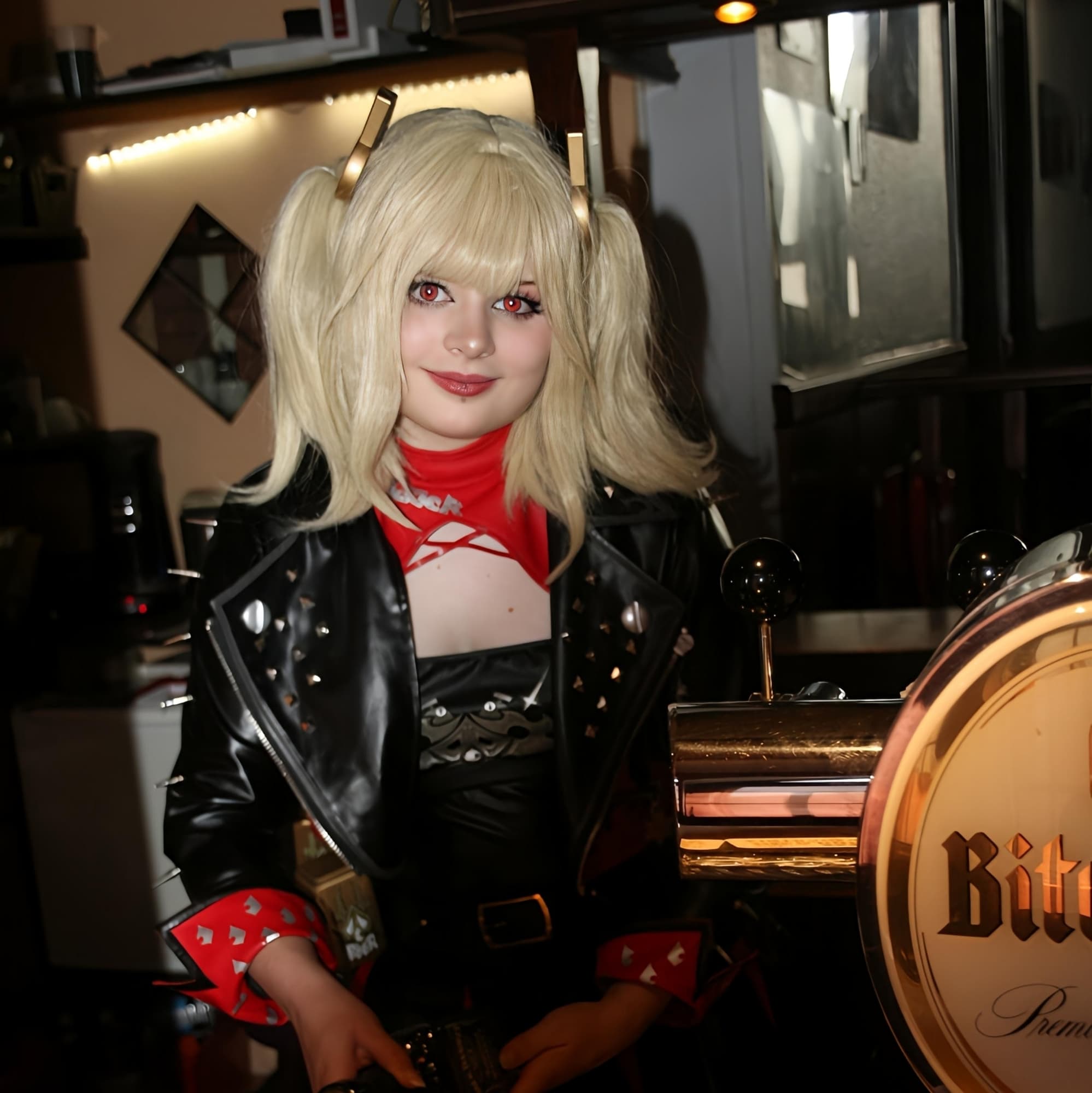 Burnice Bar shoot - Zenless Zone Zero cosplay photoshoot cover