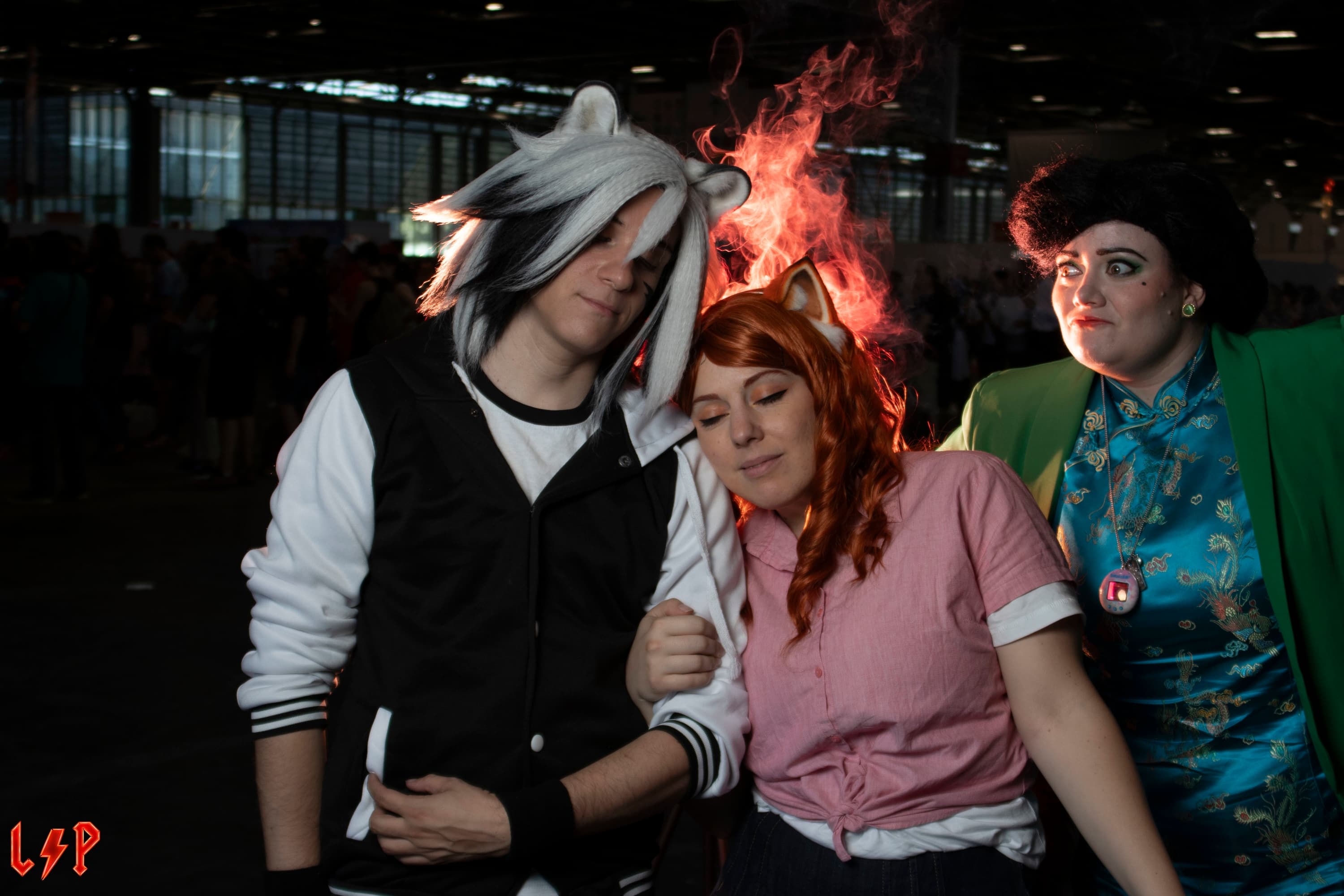 Turning Red - Meirū  - Photo 1