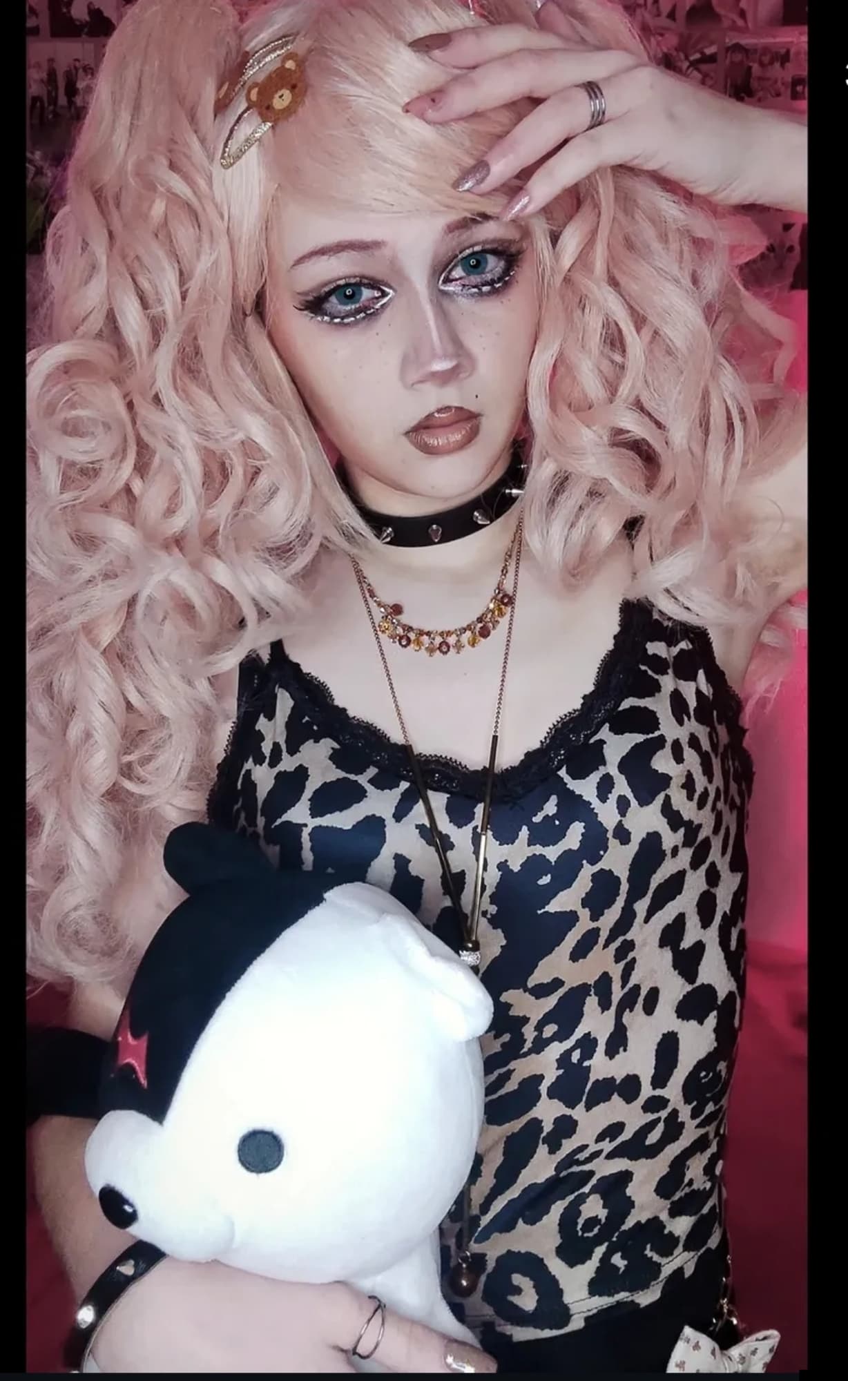 Junko Enoshima  - Photo 4