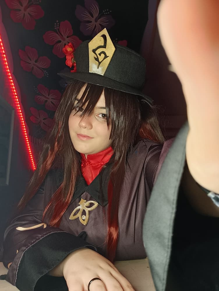 Hu Tao🦋 - Photo 13