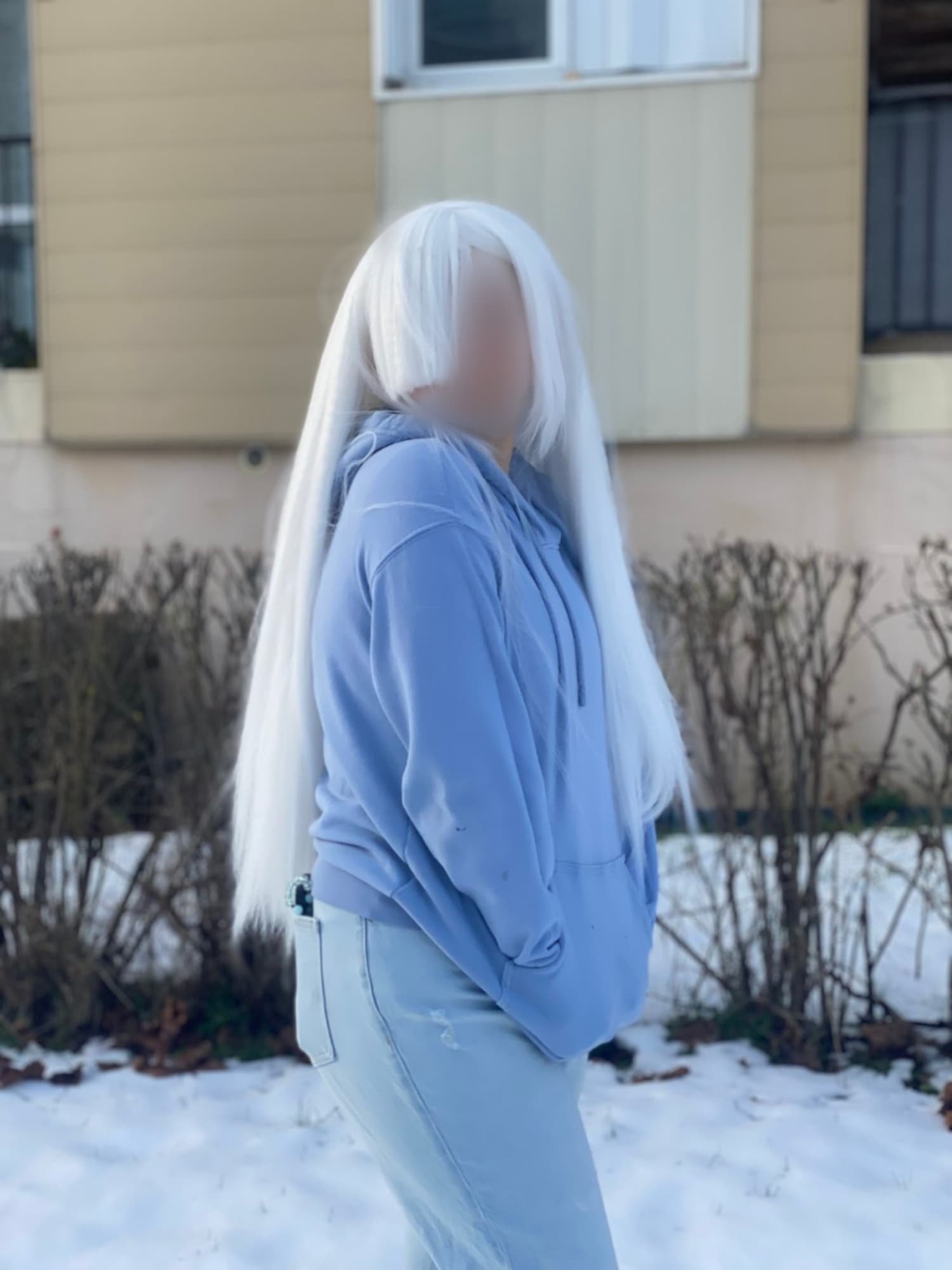 Elizabeth in snow - Photo 5