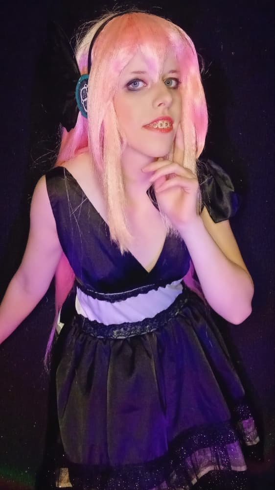 Megurine Luka Magnet - Photo 4