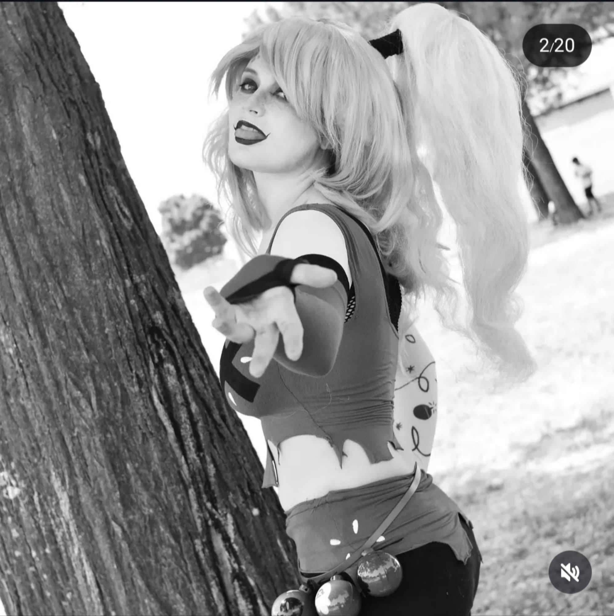 Cosplay Cherry Bomb - Photo 1