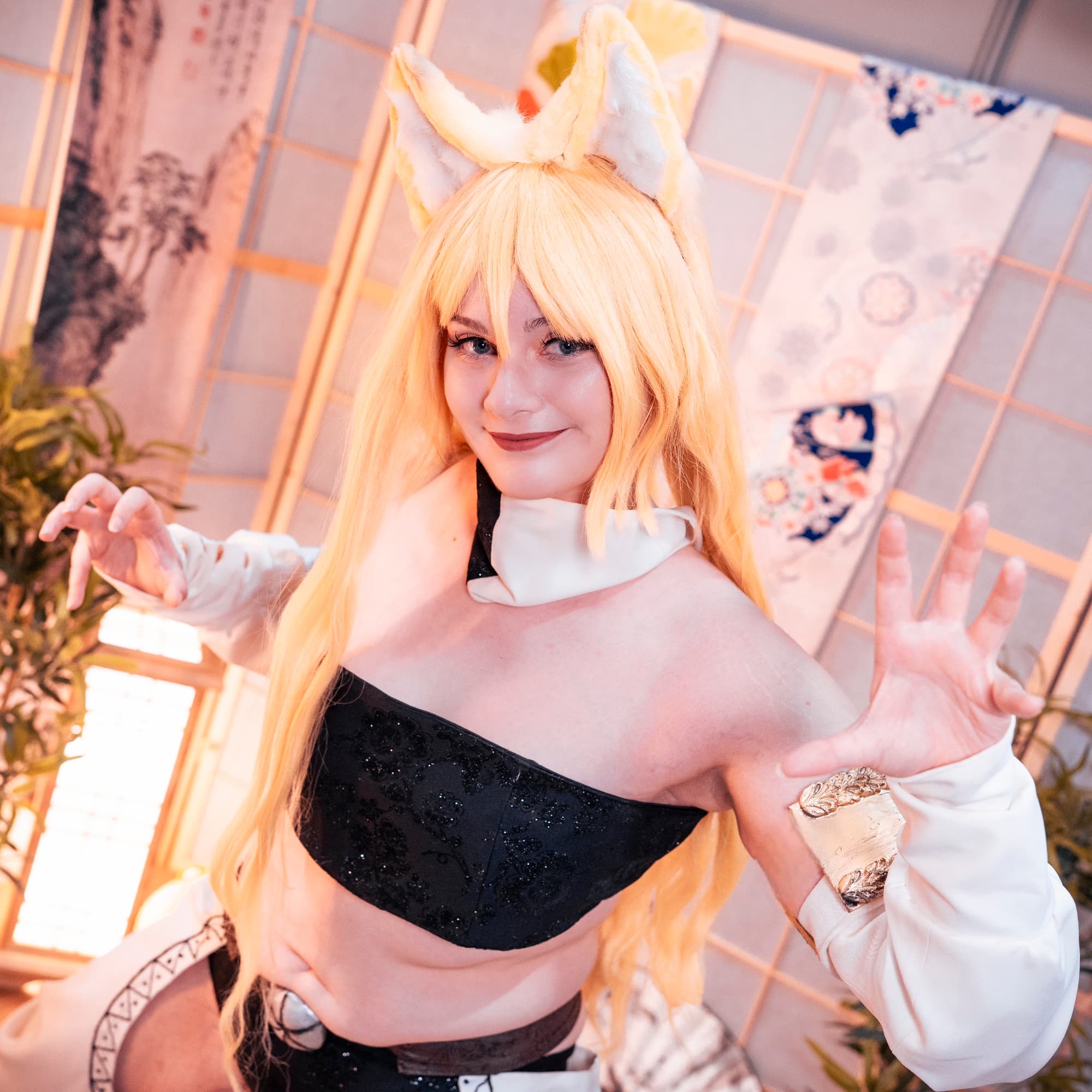 Leone - Akame ga Kill! cosplay photoshoot cover