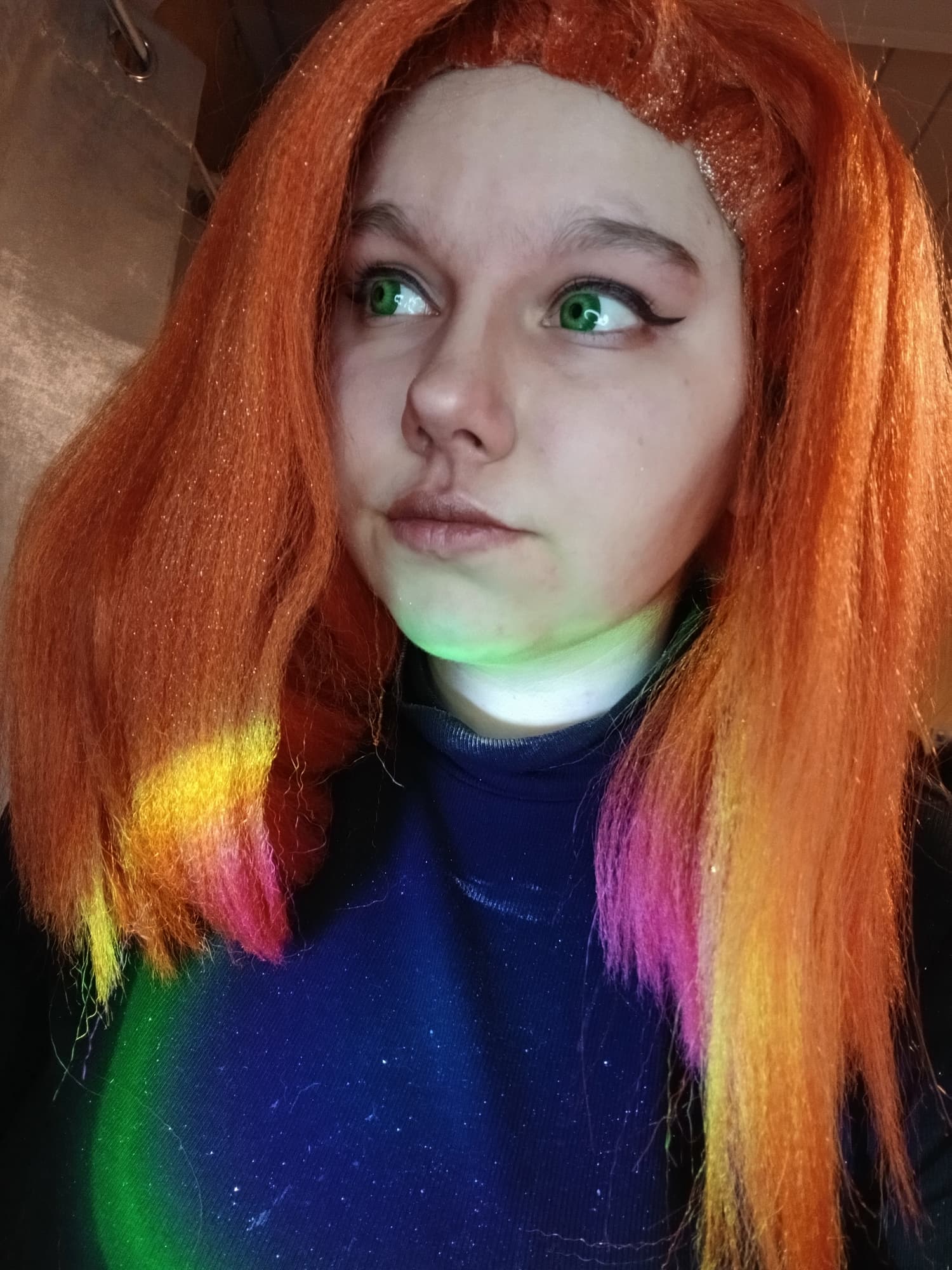 Kim at home - Photo 30