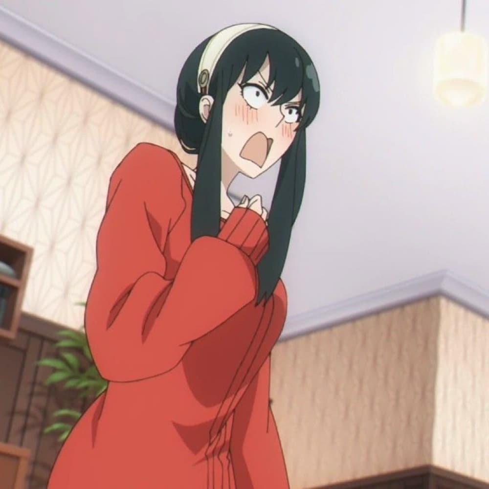 Yor Forger - Spy x Family cosplay photoshoot cover