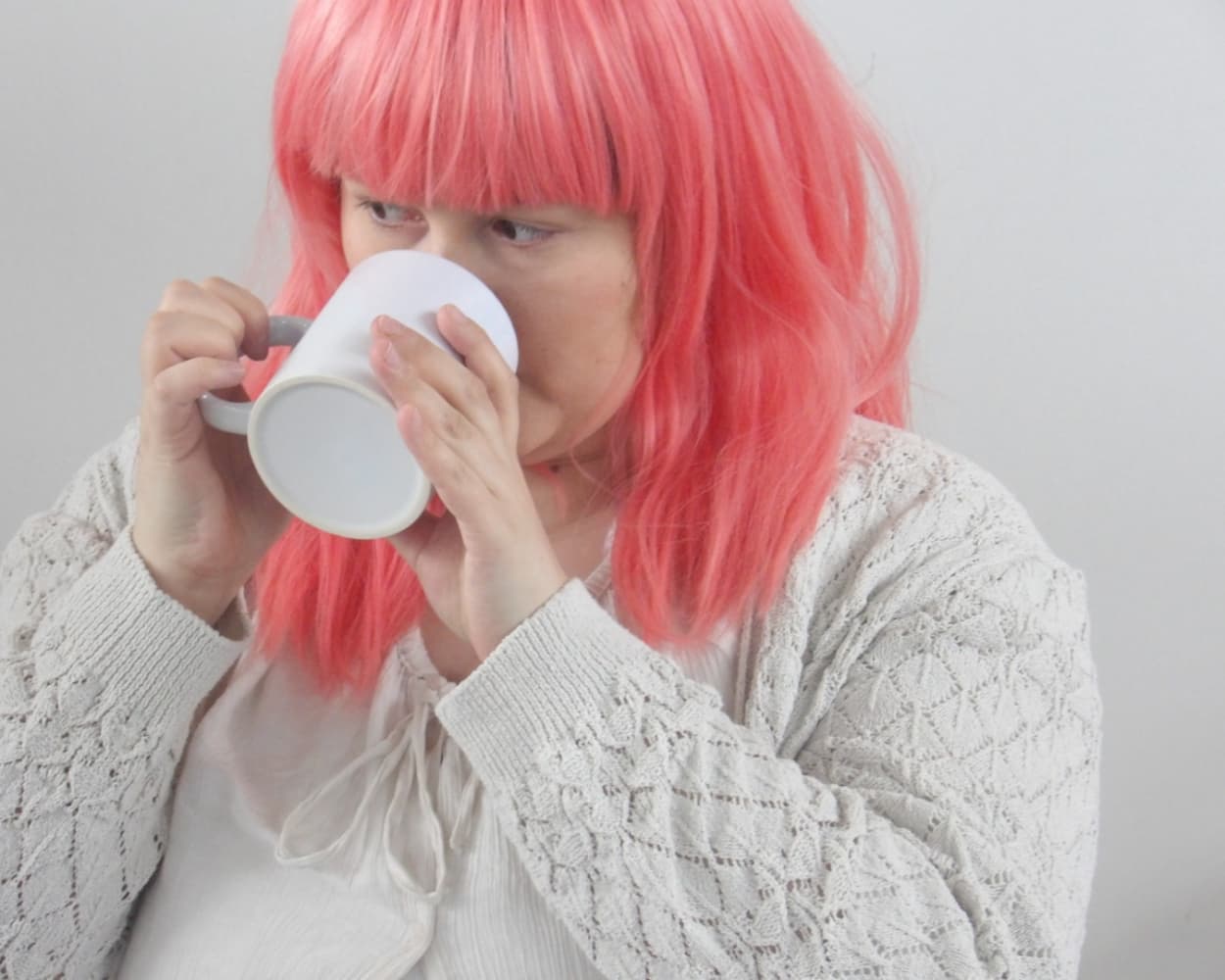 Yuki a sign of affection  - Photo 3