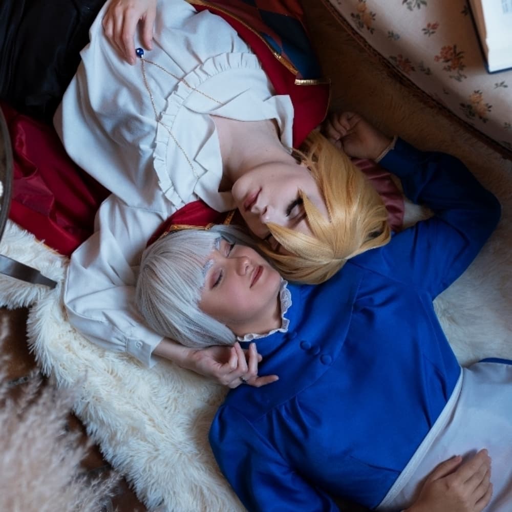 Sophie et Hauru - Howl's Moving Castle cosplay photoshoot cover