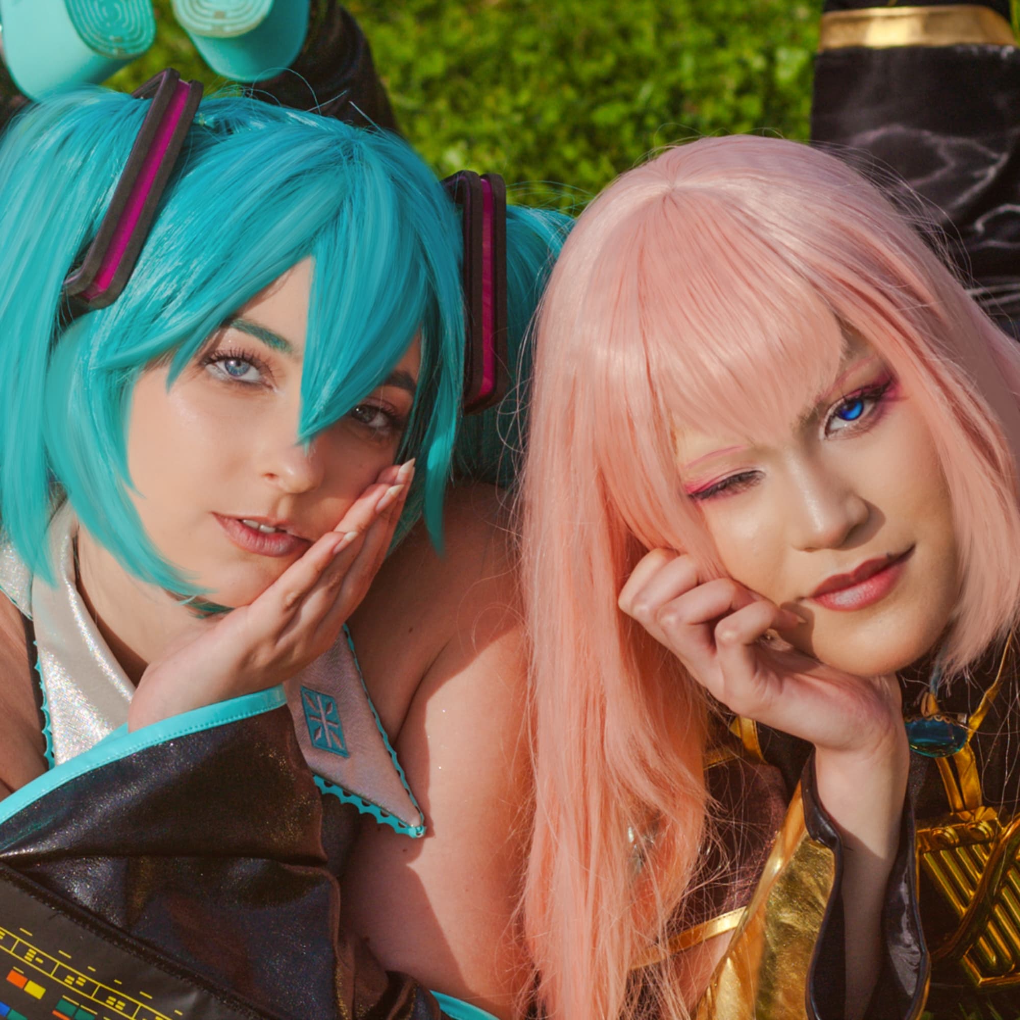 Miku/luka - Vocaloid cosplay photoshoot cover