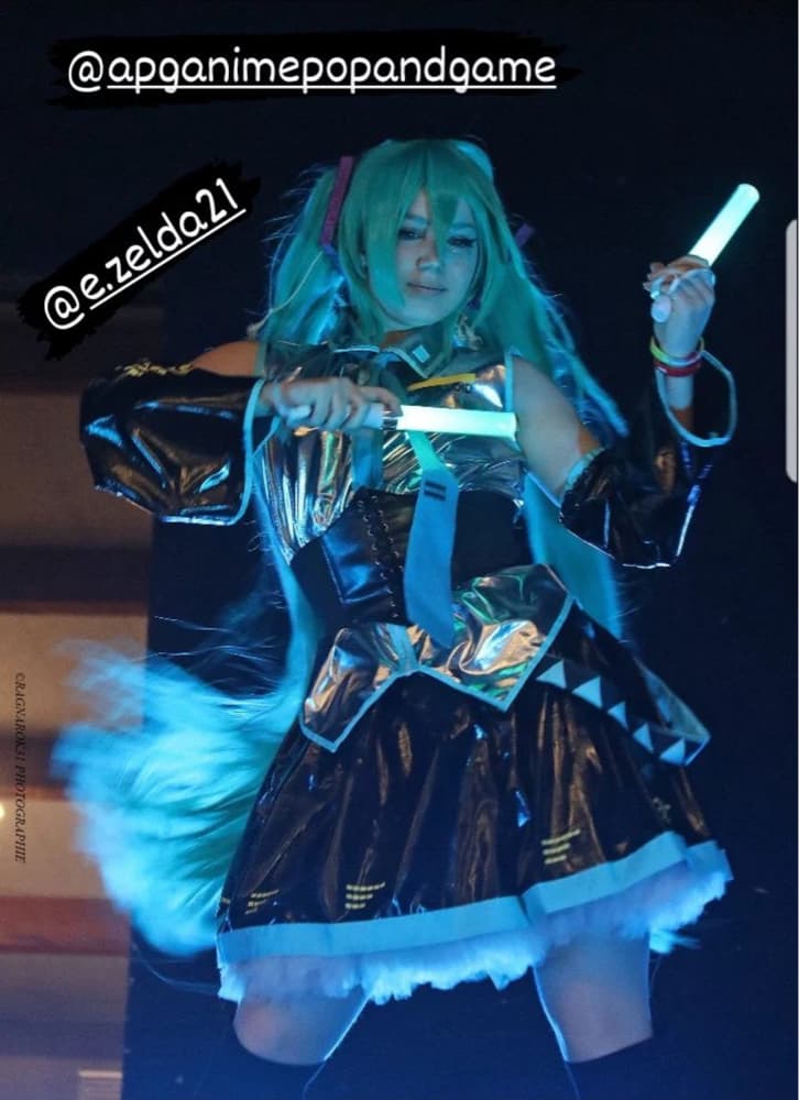 Hatsune Miku - Photo 2