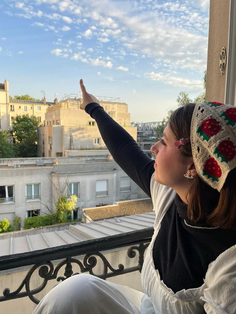 Hachi Komatsu - Photo 2