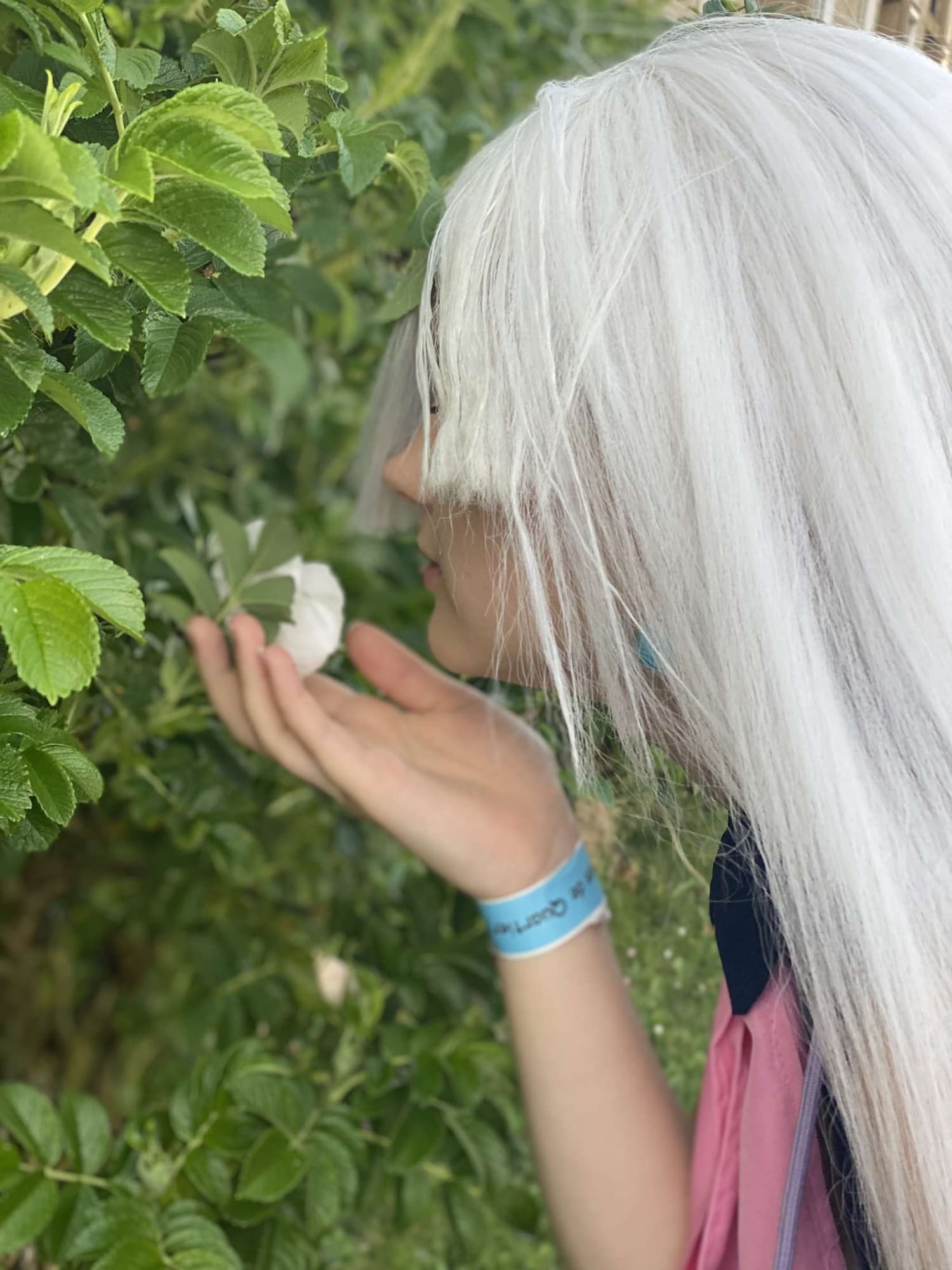 Elizabeth Liones  - Photo 6