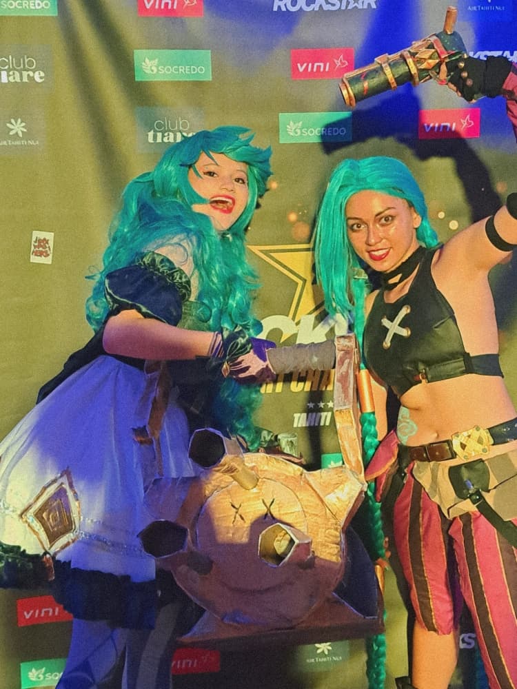 Gwen - LOL - Photo 2