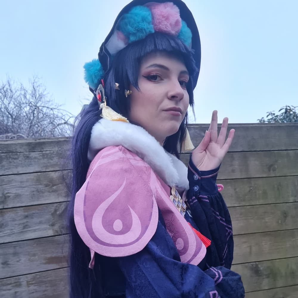 Yun Jin en extérieur