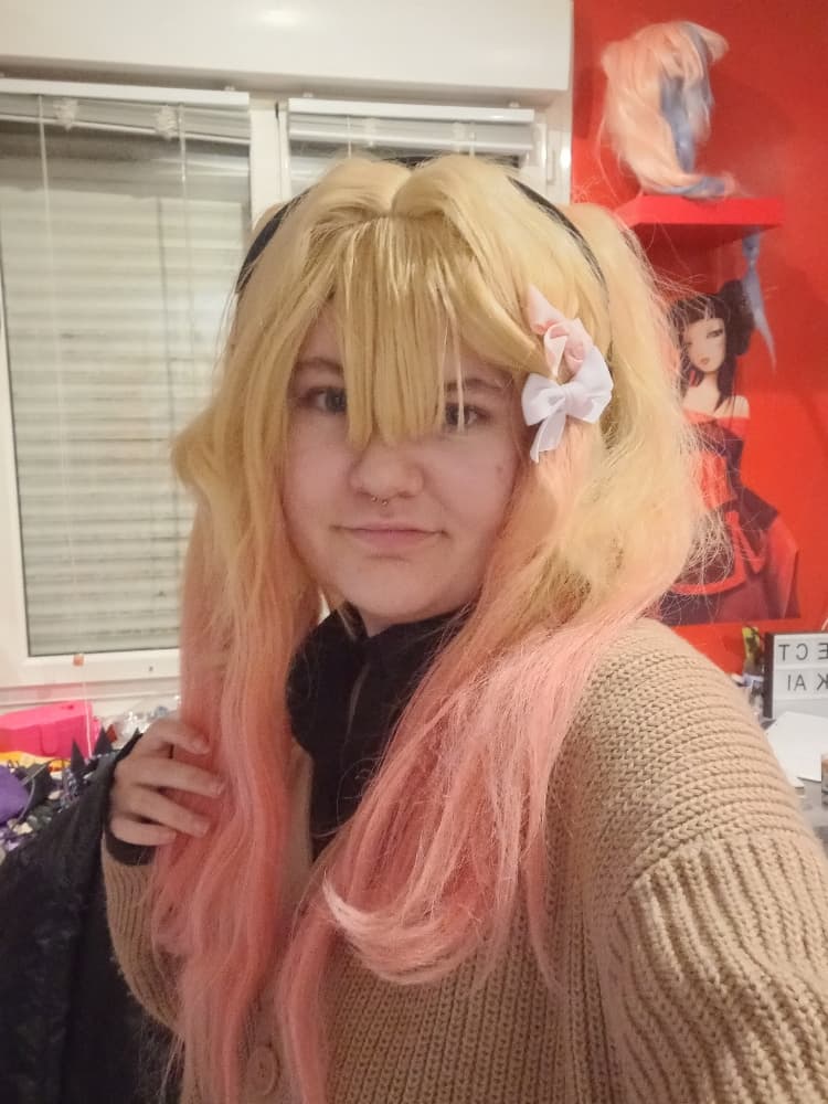 Saki Tenma - Photo 16