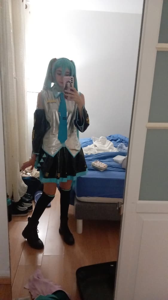 Hatsune miku 