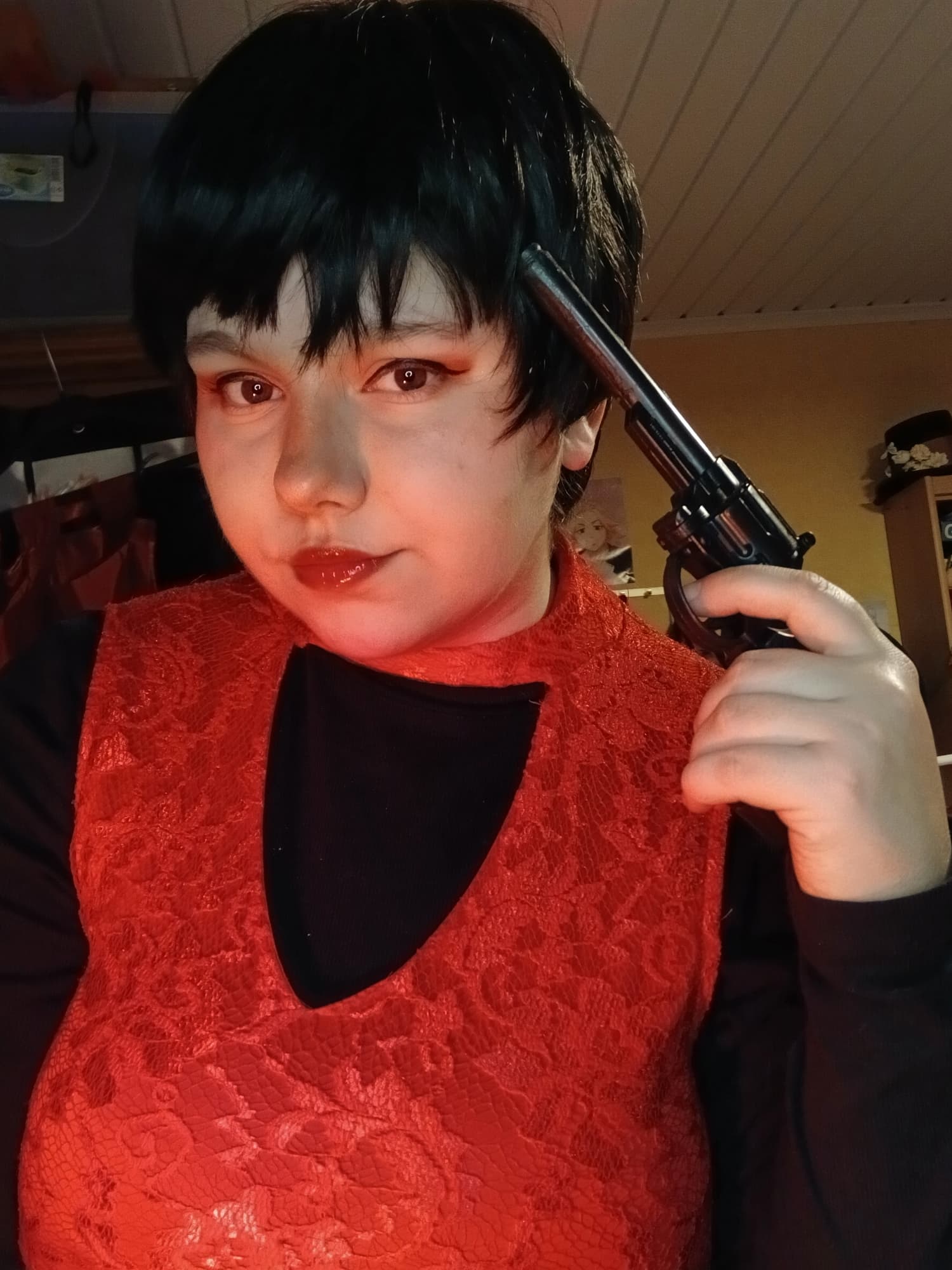 Ada wong at home - Photo 8