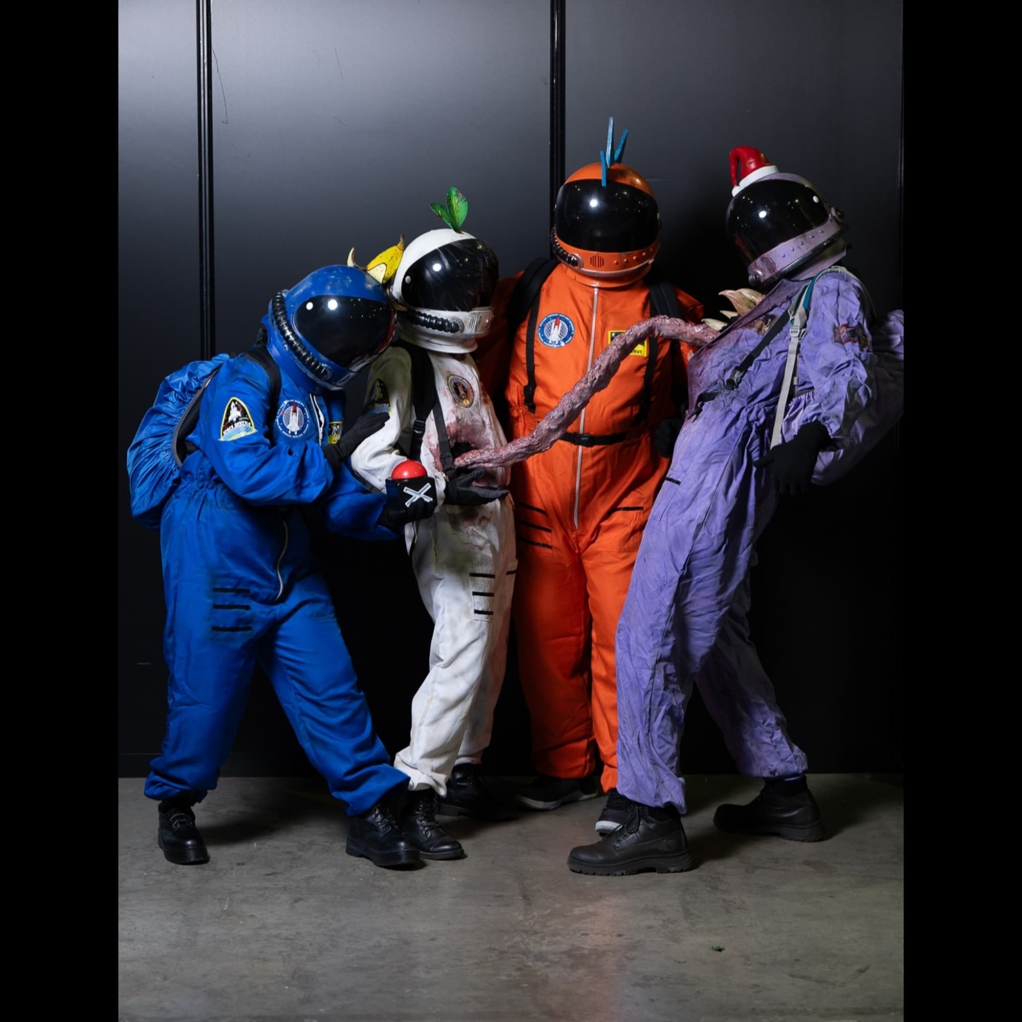 Among Us 🪐 - Photo 8