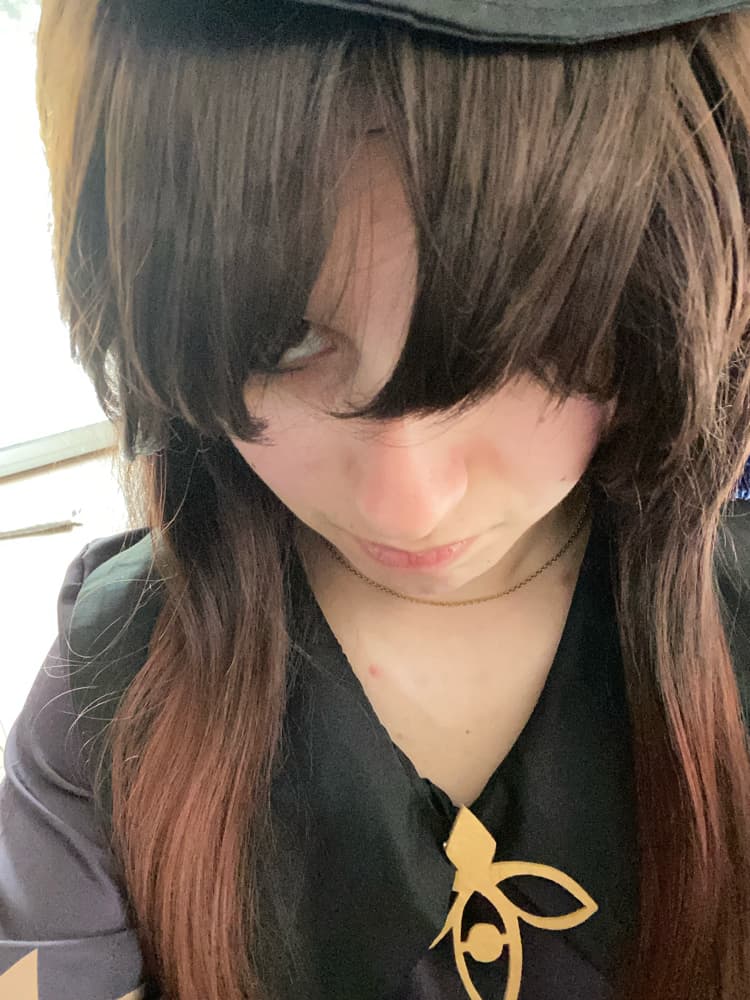 Hu Tao gaming  - Photo 2