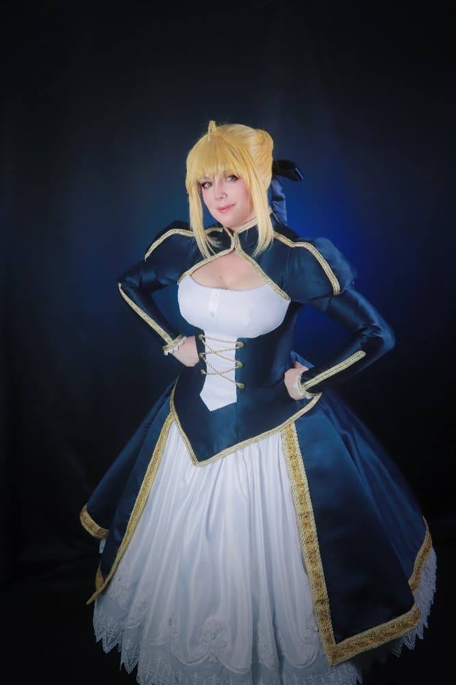 Saber Artoria - Photo 10