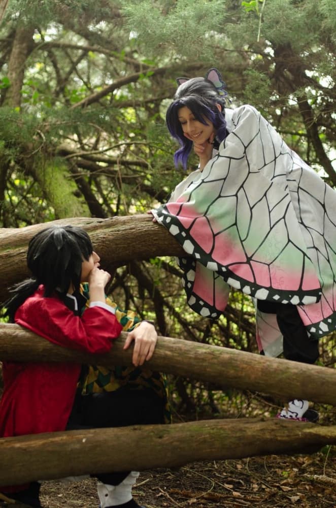 Shinobu & Tomioka - Photo 6