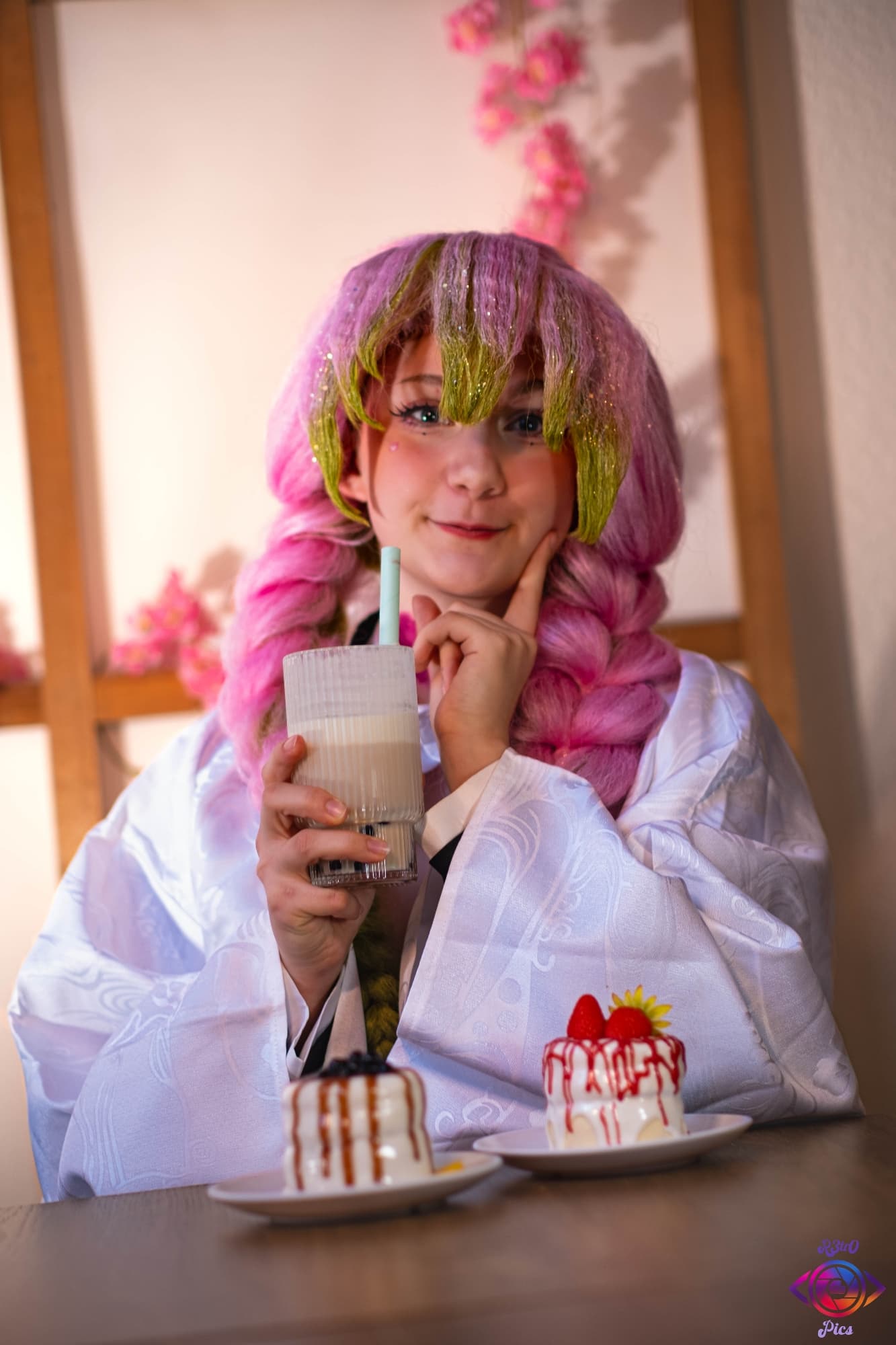 Mitsuri Kanroji - Photo 8