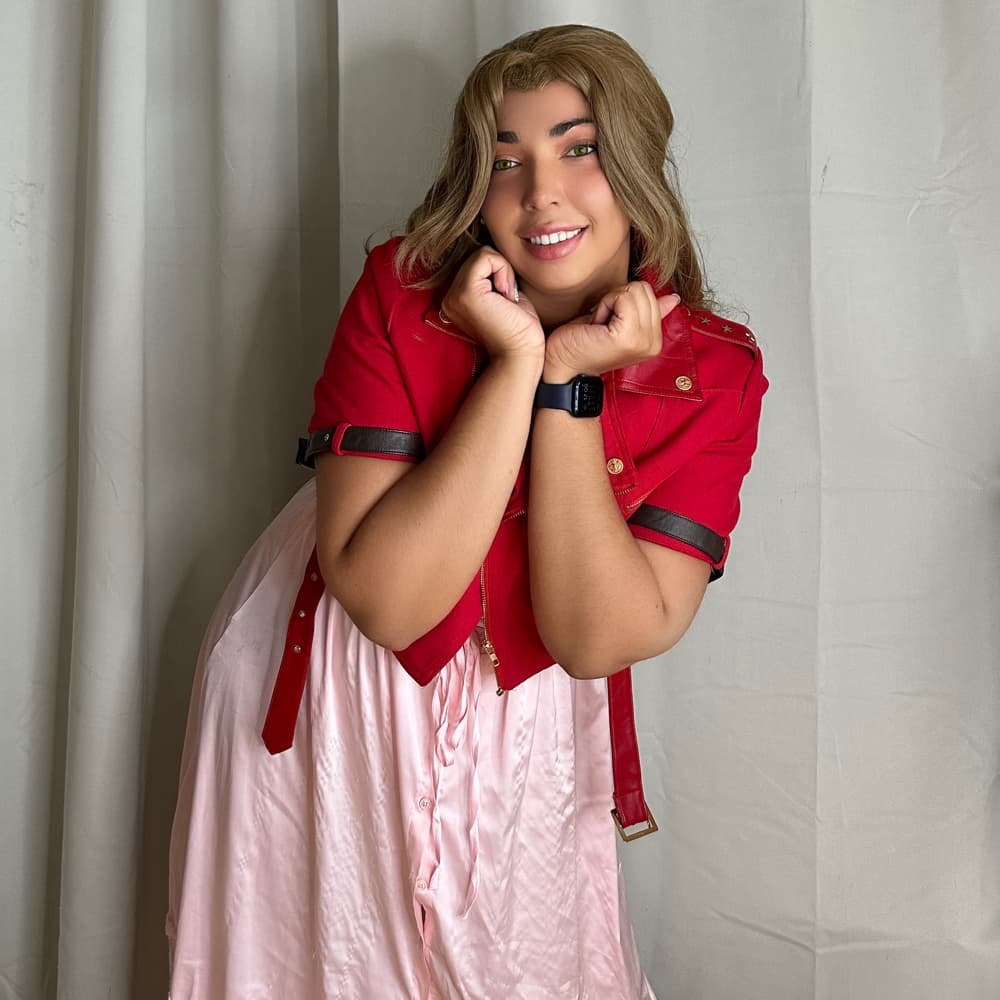 Aerith Gainsborough  - Photo 1