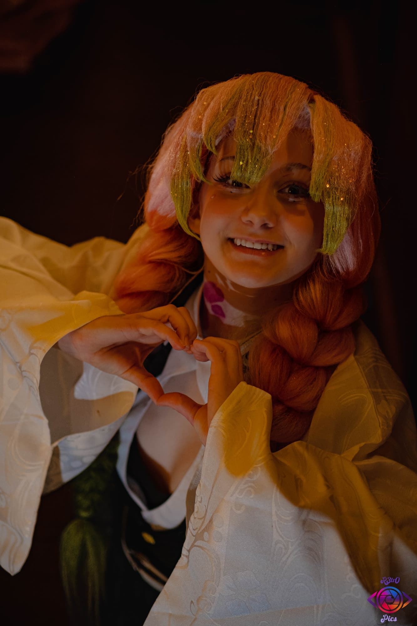 Mitsuri Kanroji - Photo 31