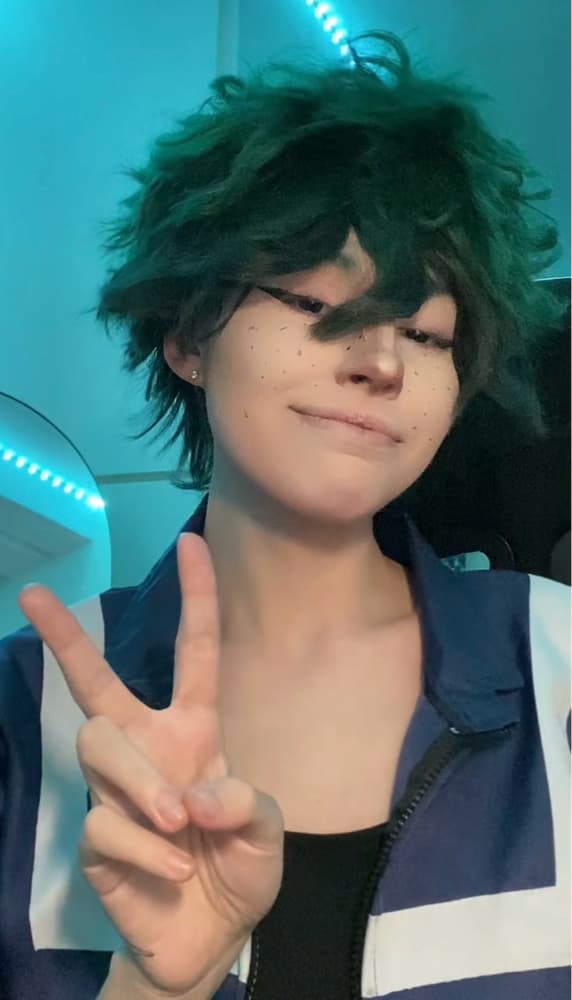 Izuku Midorya - Photo 1