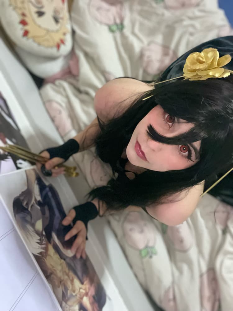 Yor Forger - Photo 66