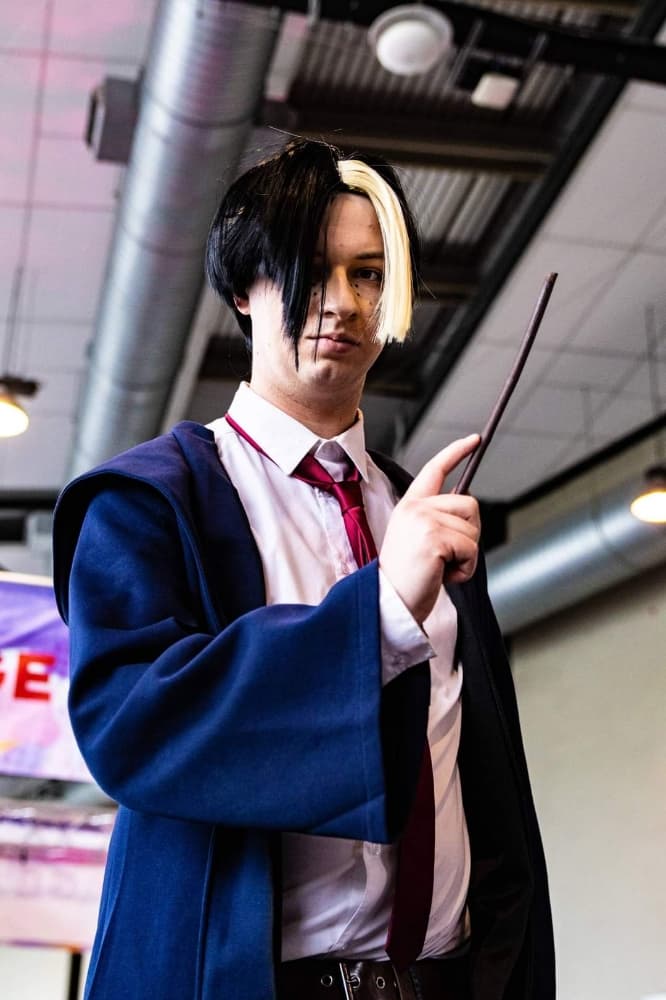 Finn ames Mashle - Photo 4