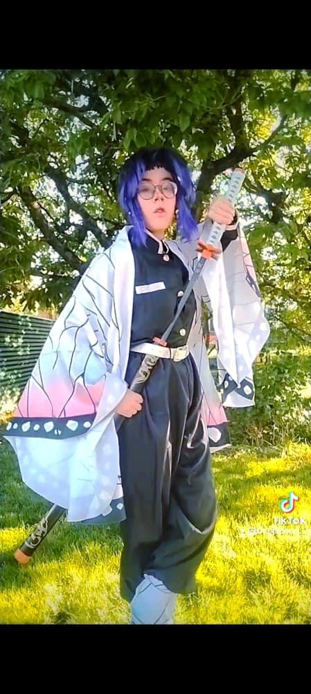 Kocho Shinobu 🦋 - Photo 1