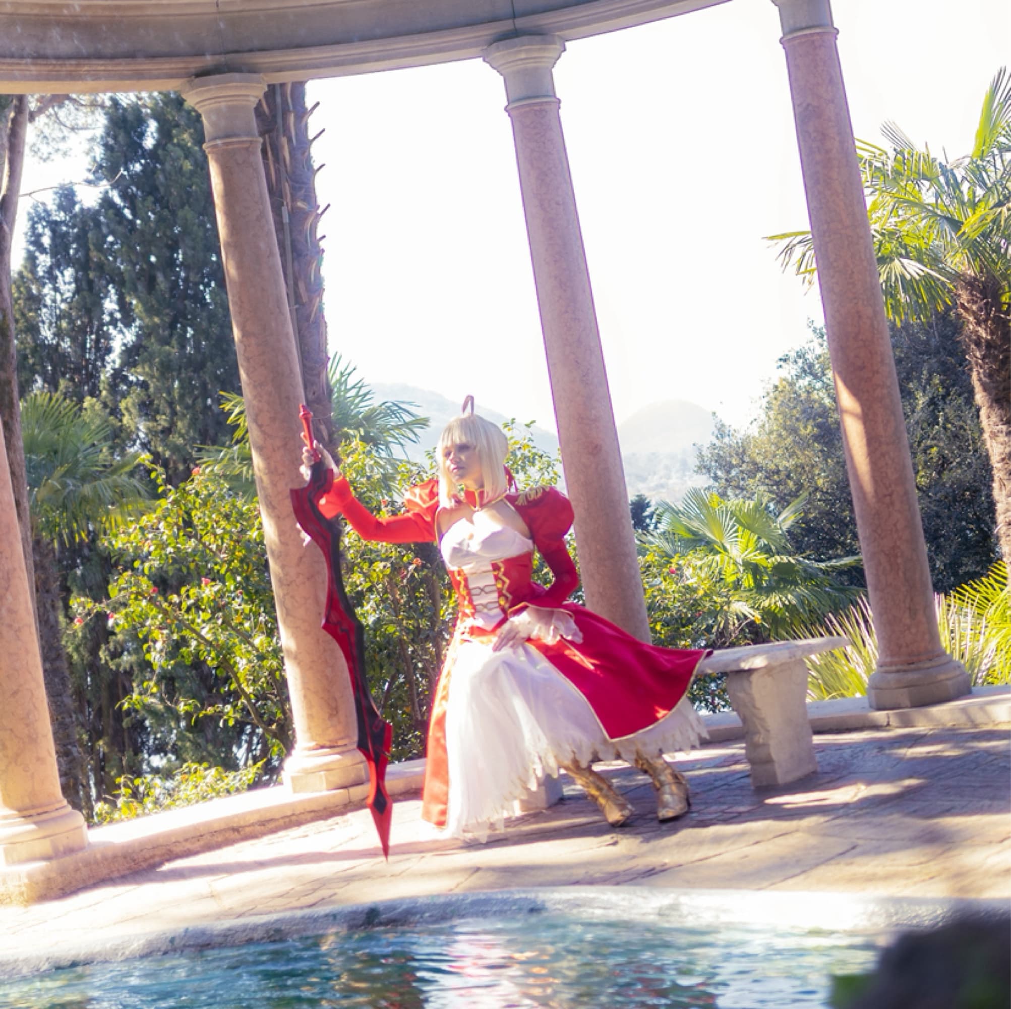 Nero Claudius Saber - Fate/Grand Order cosplay photoshoot cover