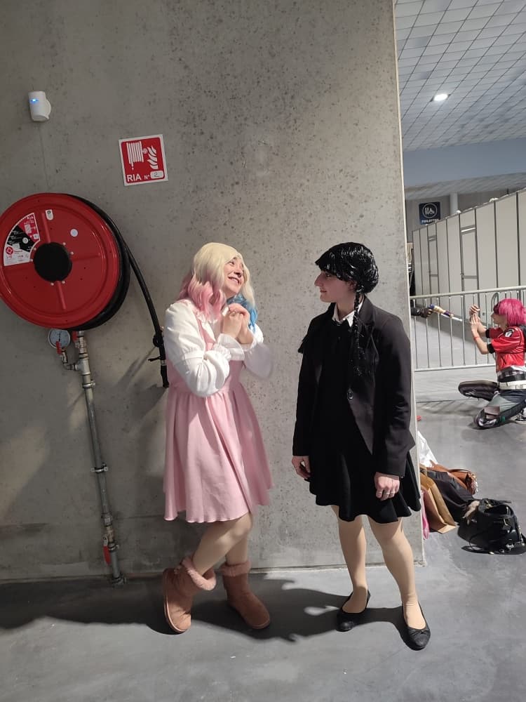 Enid et Mercredi - Photo 4