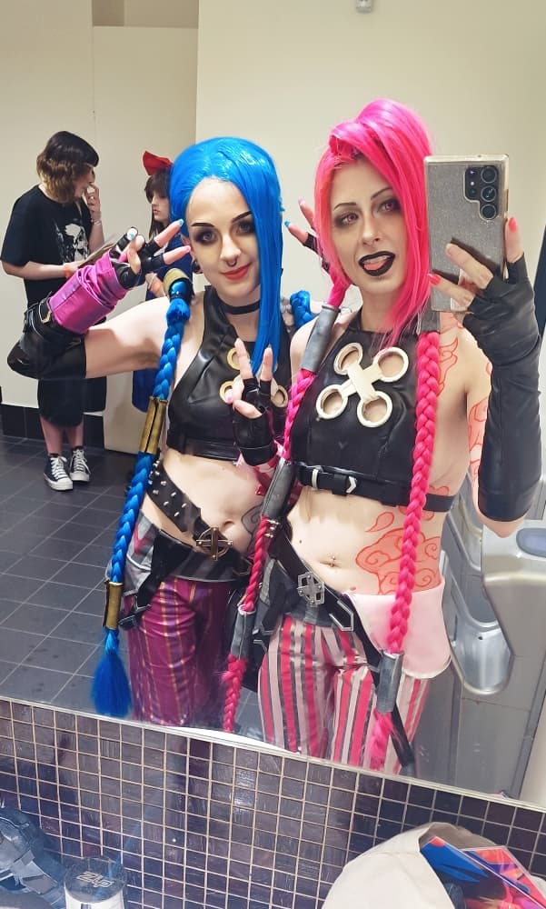 Pink Jinx  - Photo 1