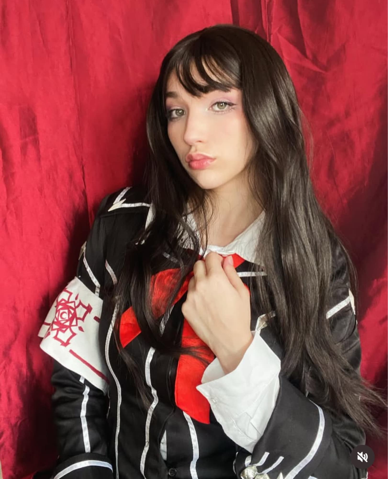 Yuki Cross  - Photo 1