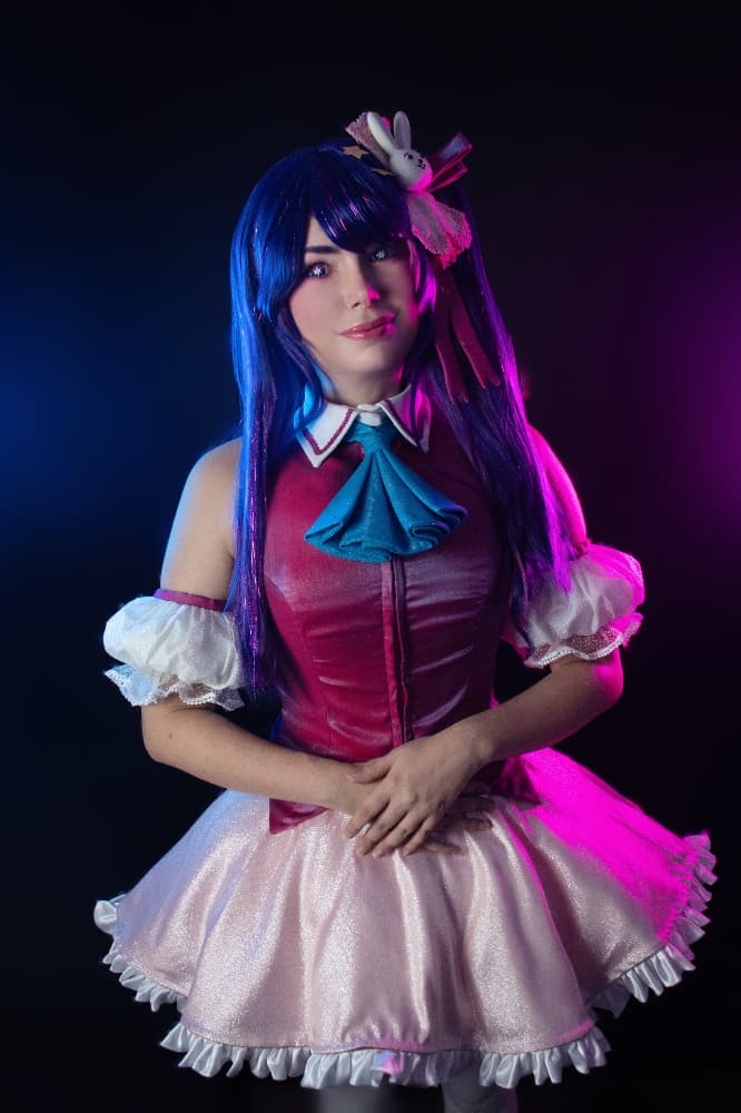 Ai Hoshino - Photo 1