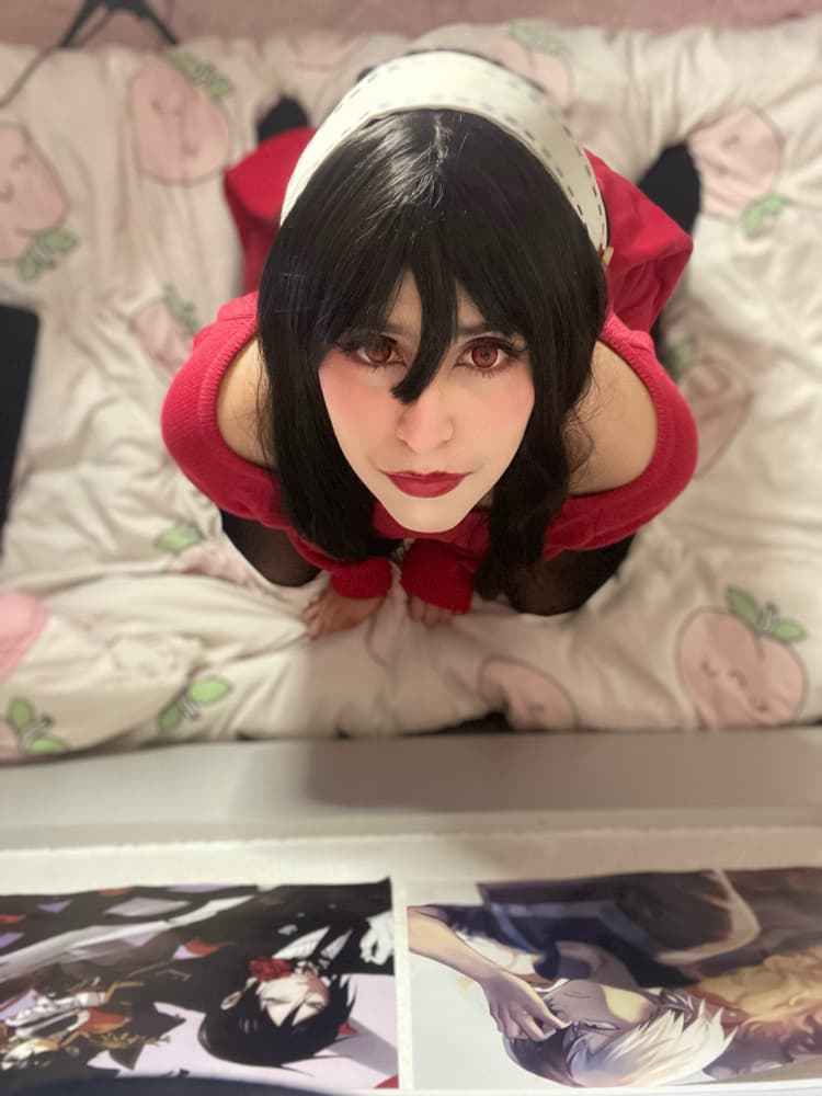 Yor Forger - Photo 51