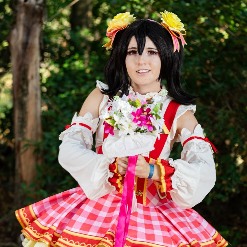 Flower Bouquet - Love Live cosplay photoshoot cover