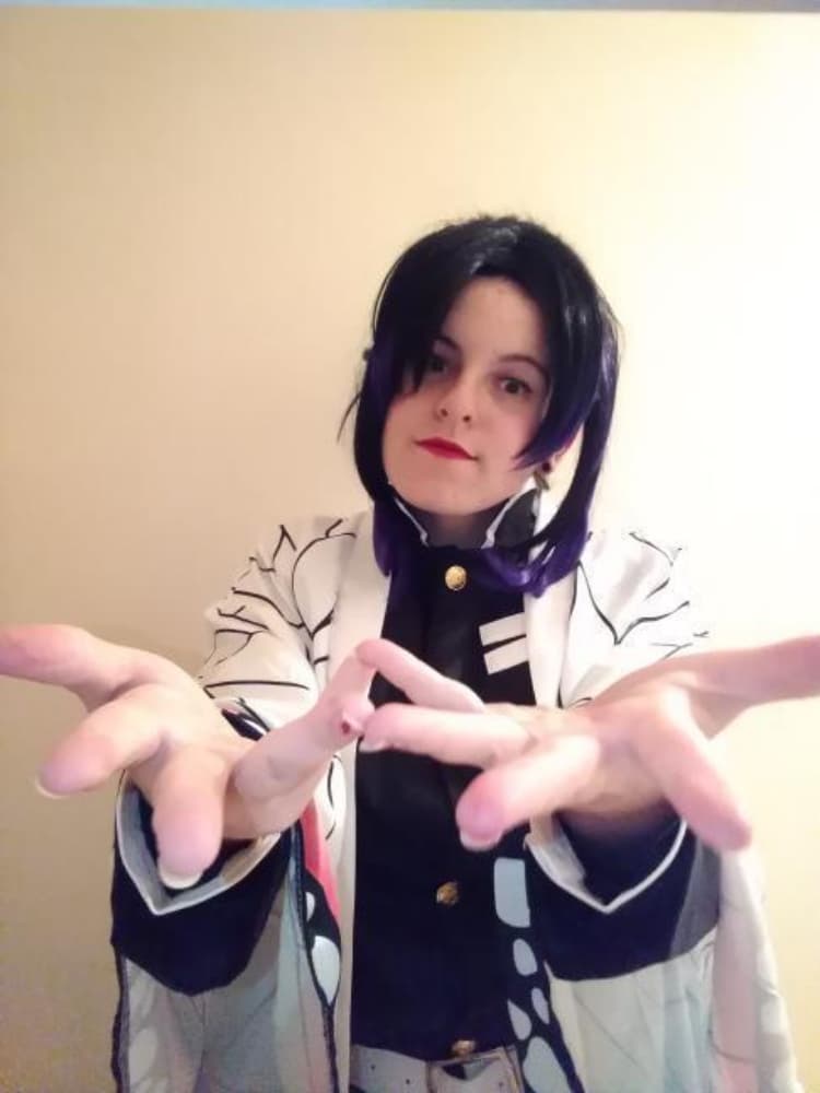 Shinobu Kochou - Photo 3