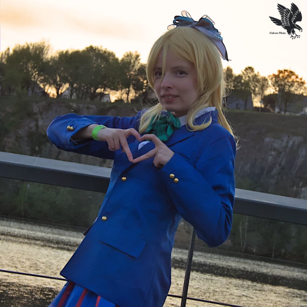 Eli Ayase - Photo 12