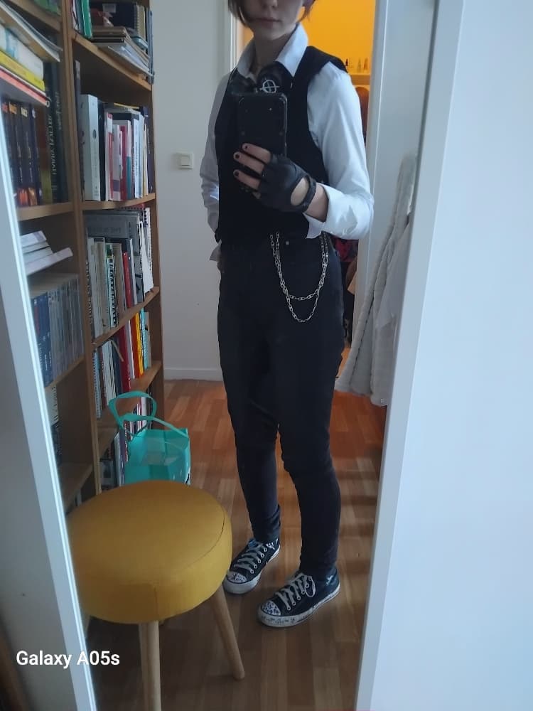 OC Lucia Woods - Photo 22