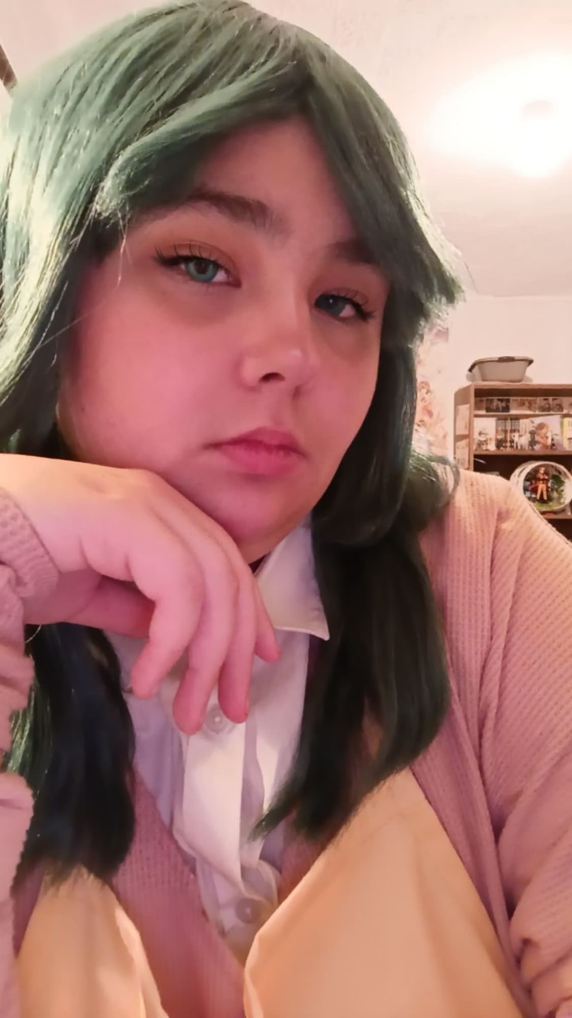 Inko Midoriya  - Photo 10