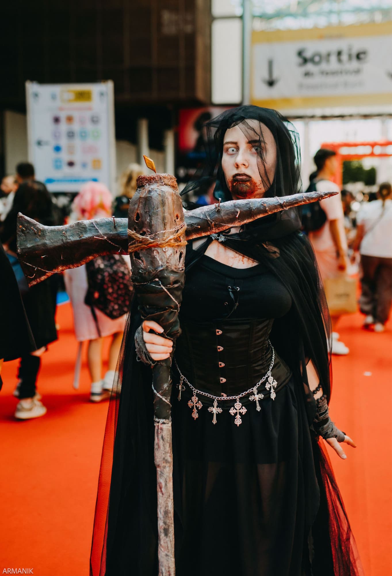 Marta outlast 2  - Photo 1