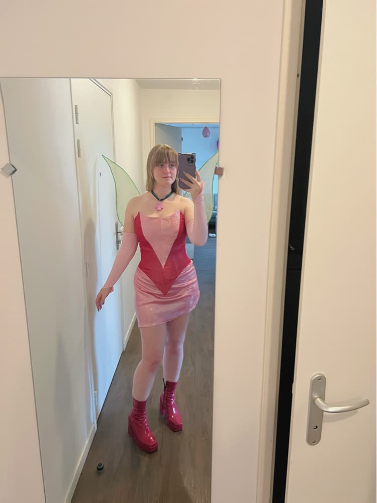 Flora Charmix  - Photo 3