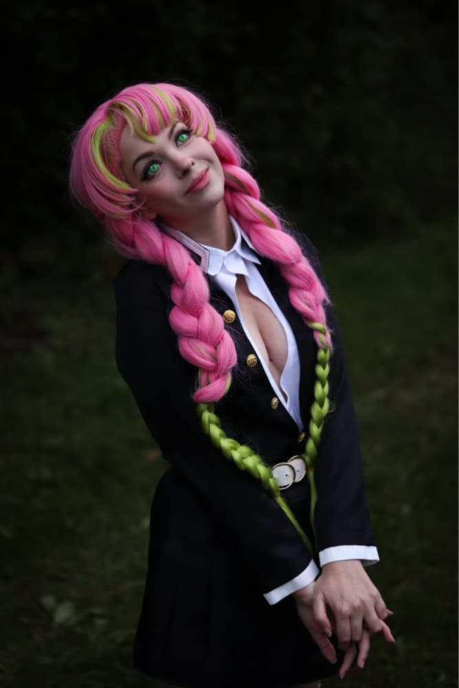 Mitsuri Kanroji - Photo 9