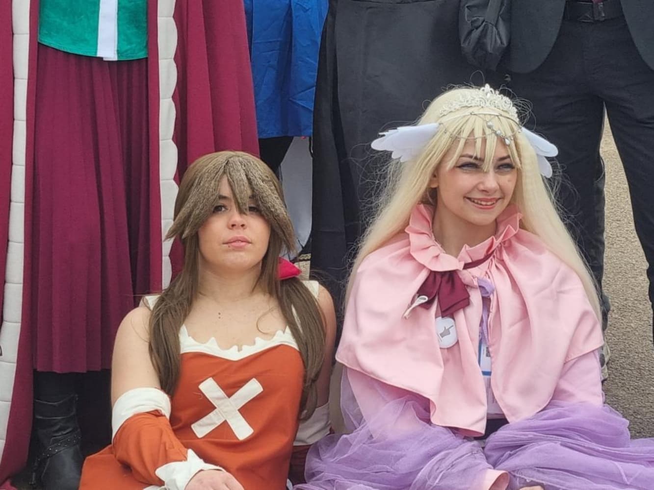 Mavis vermillion  - Photo 1