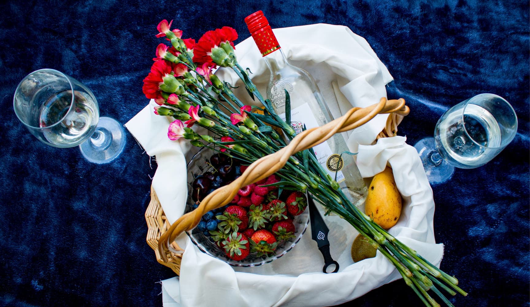 SasuSaku Picnic - Photo 21