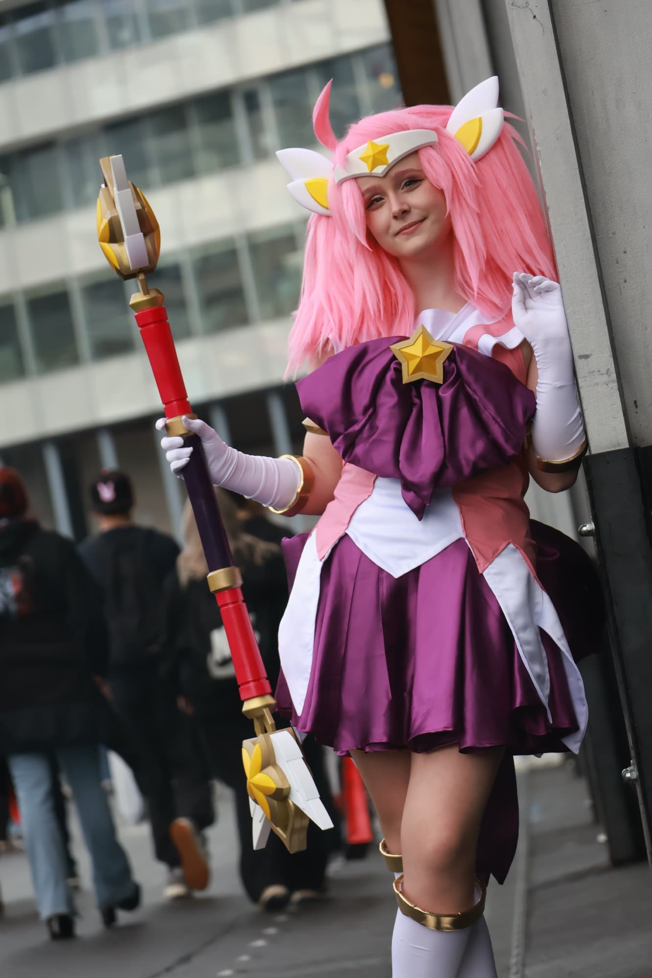 Lux - Photo 1