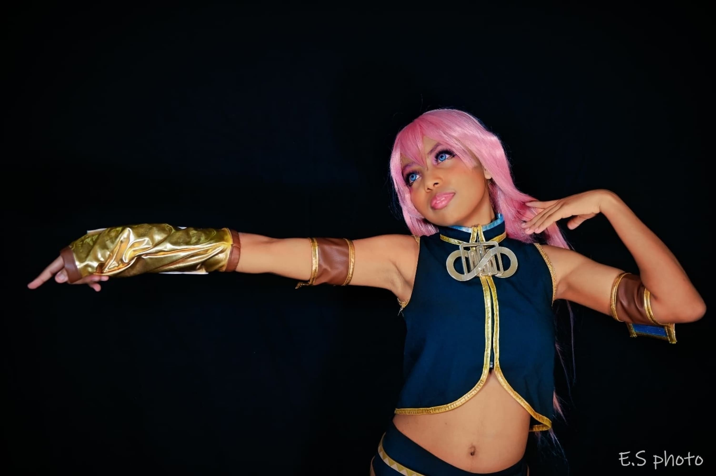 Luka megurine - Photo 4